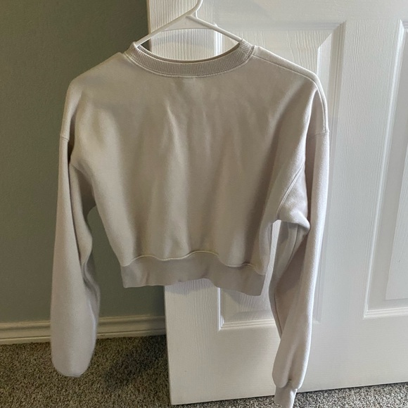 Cropped crewneck - Picture 1 of 2